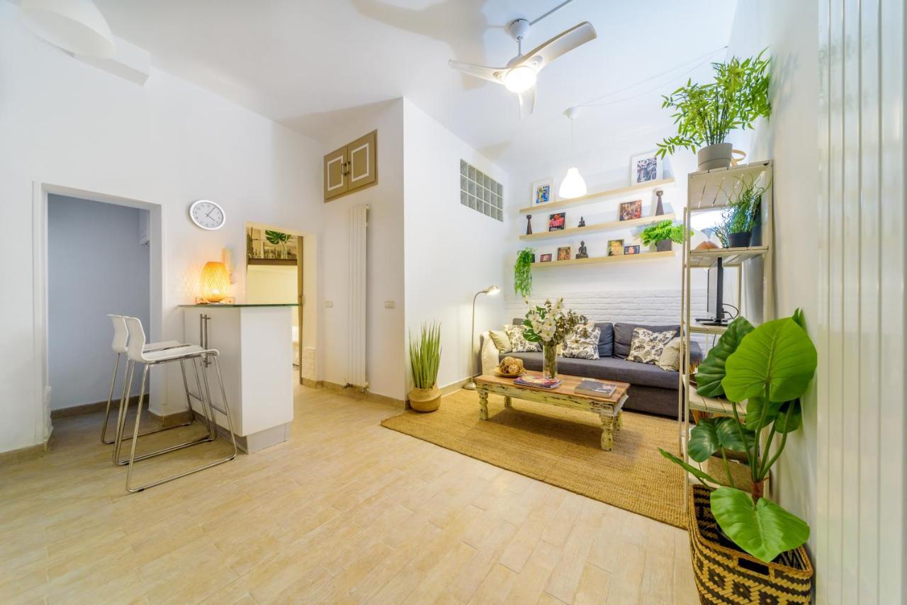 Stylish Loft At Chueca'S Heart Apartment Madrid Exterior photo